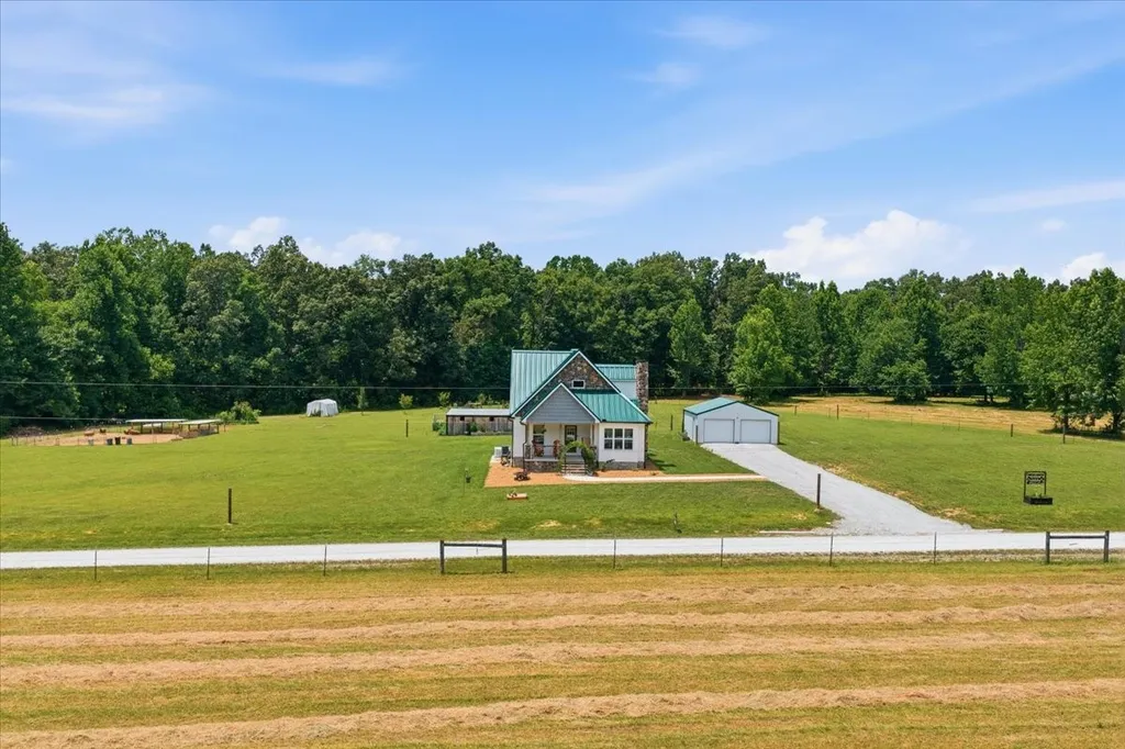 178 Walnut Creek Drive Manchester TN 37355