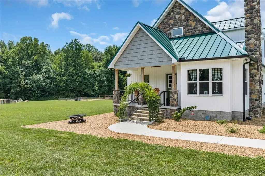 178 Walnut Creek Drive Manchester TN 37355