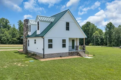 178 Walnut Creek Drive Manchester TN 37355