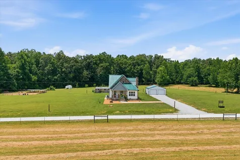 178 Walnut Creek Drive Manchester TN 37355