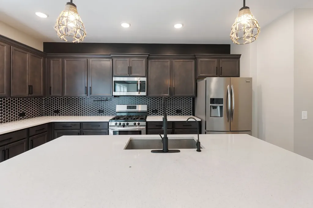 146 Newbury Drive White House TN 37188