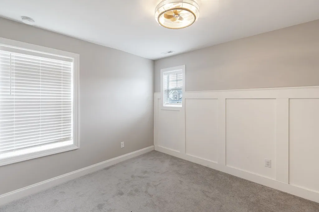 146 Newbury Drive White House TN 37188