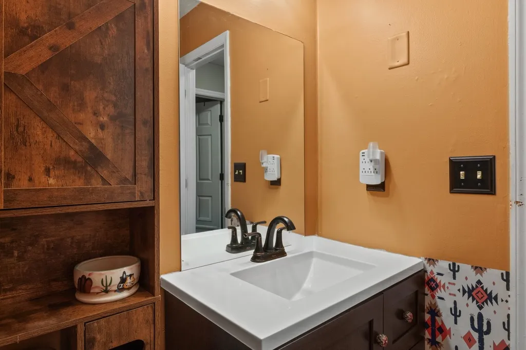 236 Tennsco Drive Dickson TN 37055