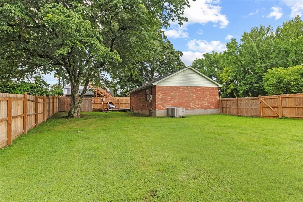 236 Tennsco Drive Dickson TN 37055