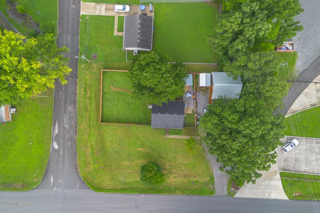 236 Tennsco Drive Dickson TN 37055