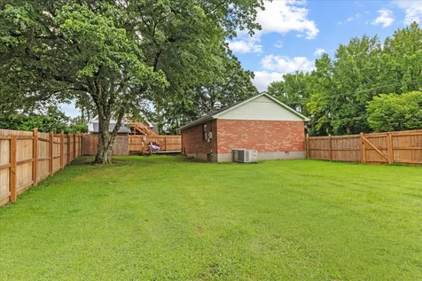 236 Tennsco Drive Dickson TN 37055