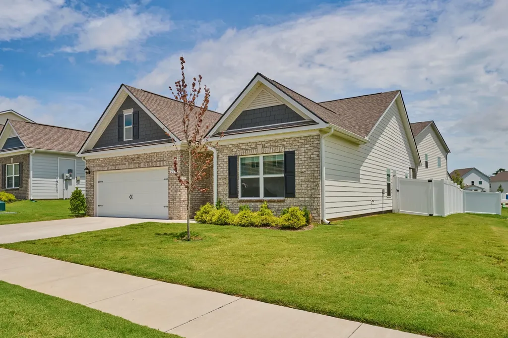 220 Summerlin Drive Gallatin TN 37066