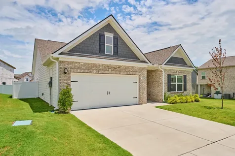 220 Summerlin Drive Gallatin TN 37066