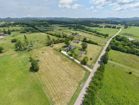 6738 Flat Creek Road College Grove TN 37046