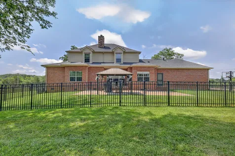 6738 Flat Creek Road College Grove TN 37046