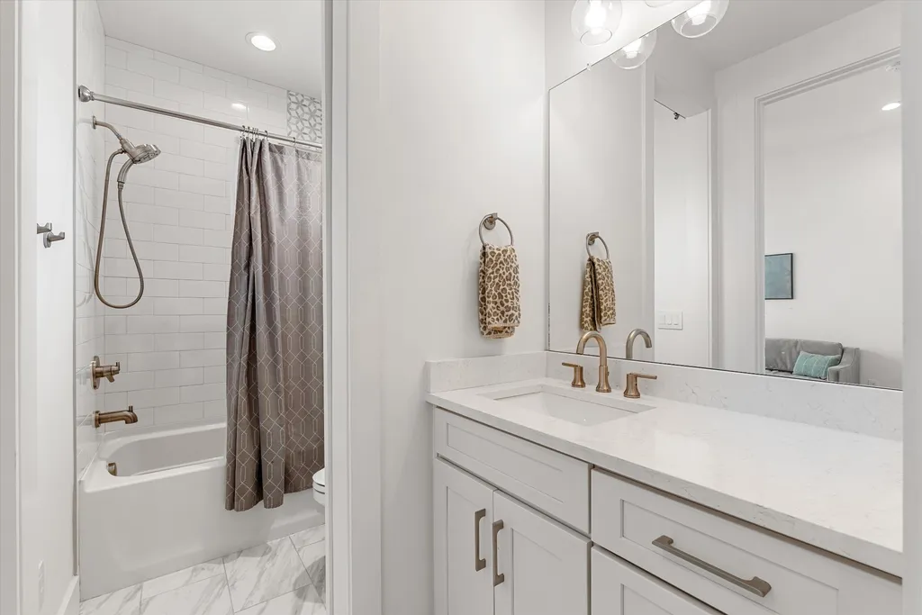 307 S 10th Street Nashville TN 37206