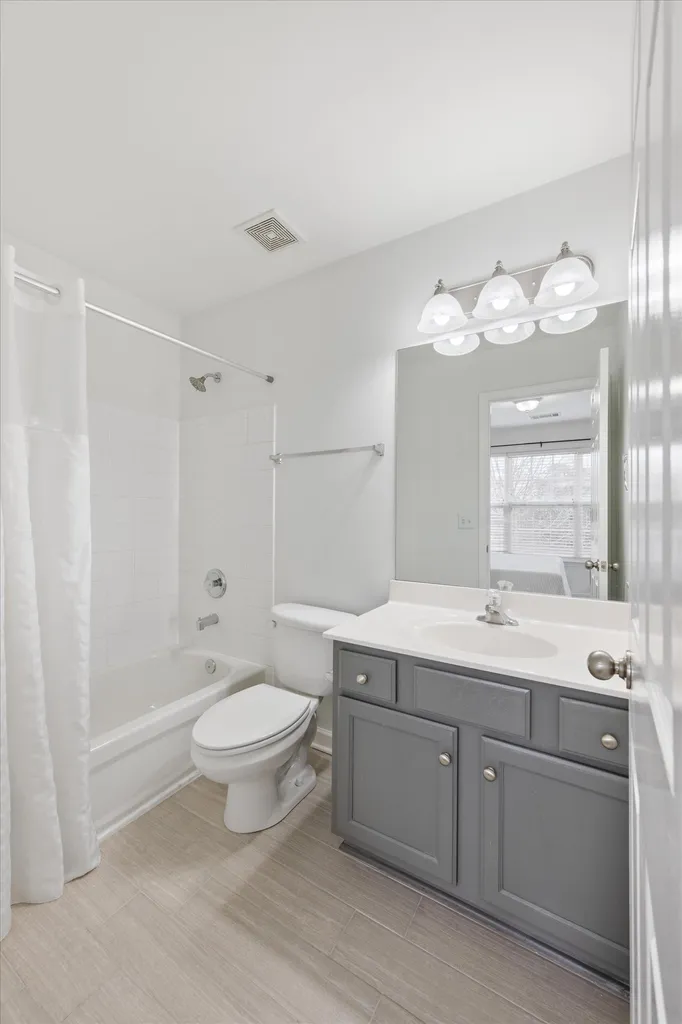 1758 Lincoya Bay Drive Nashville TN 37214