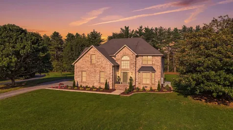 108 Kings Place Tullahoma TN 37388
