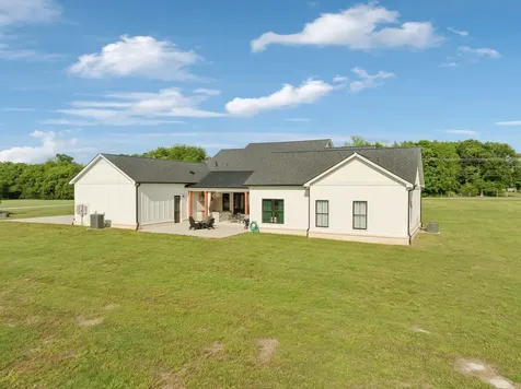 2648 Wilson Overall Road Murfreesboro TN 37127