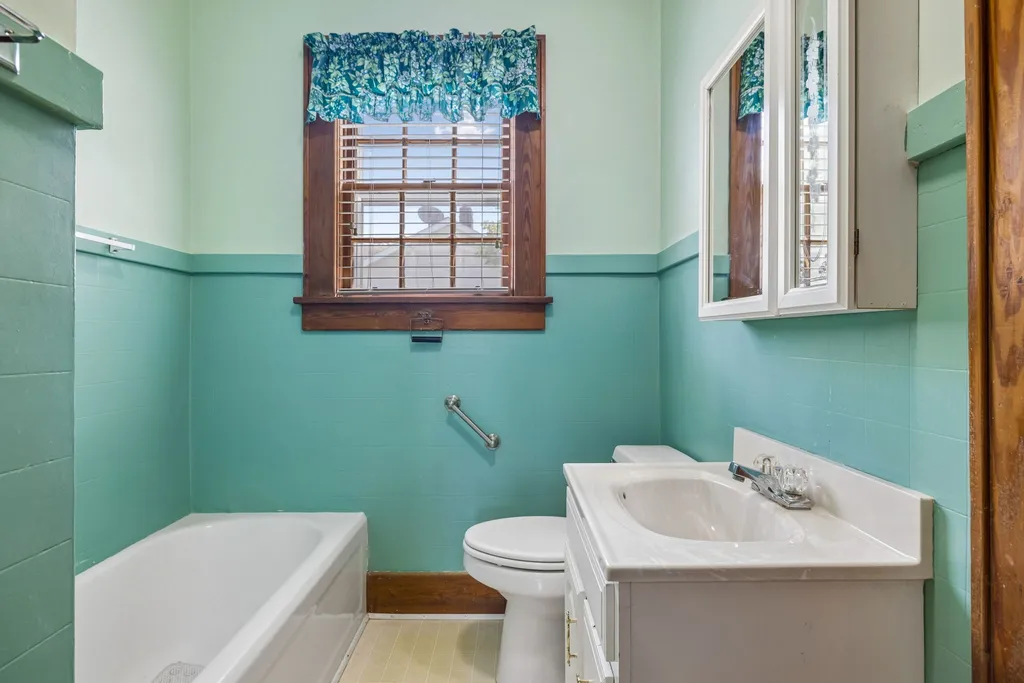 2116 Denham Avenue Columbia TN 38401