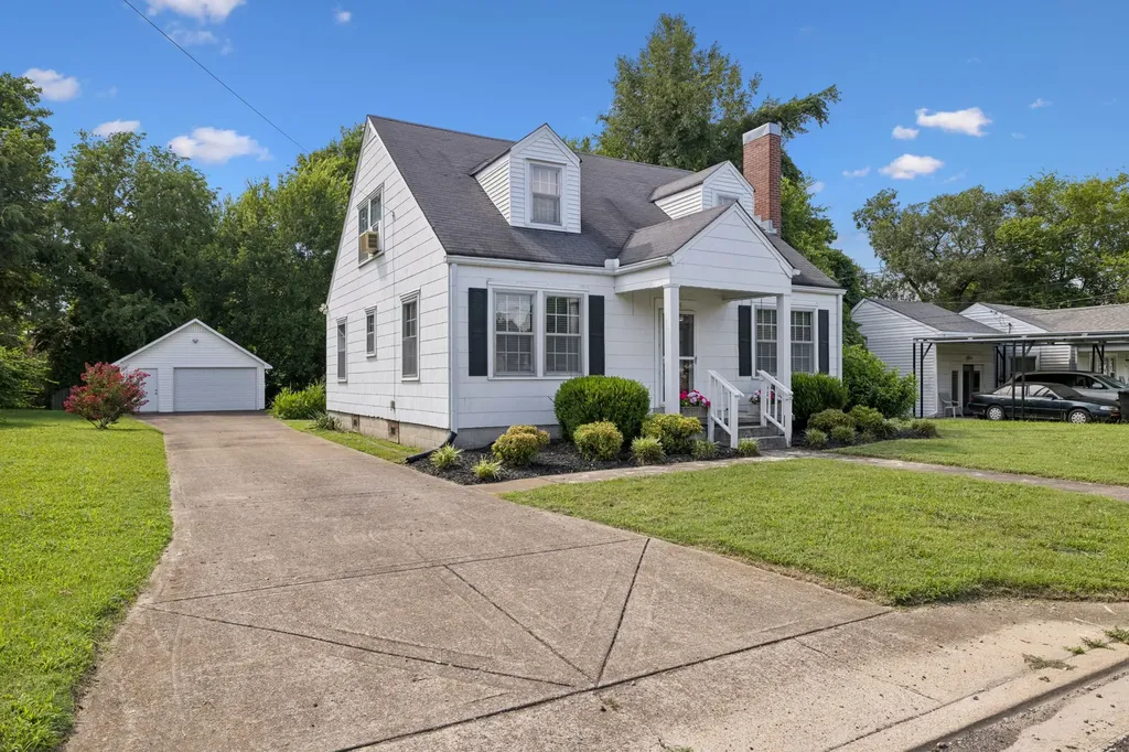 2116 Denham Avenue Columbia TN 38401