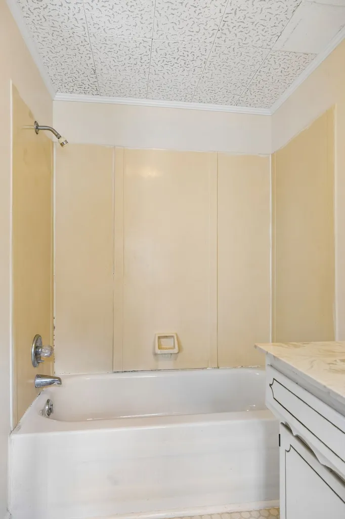 2116 Denham Avenue Columbia TN 38401