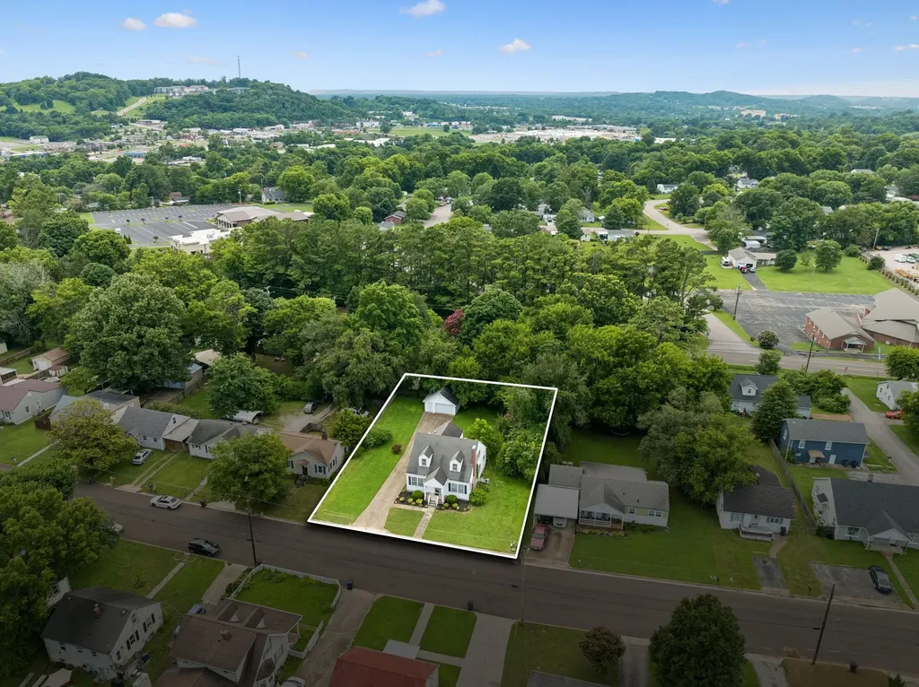 2116 Denham Avenue Columbia TN 38401