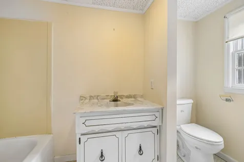 2116 Denham Avenue Columbia TN 38401