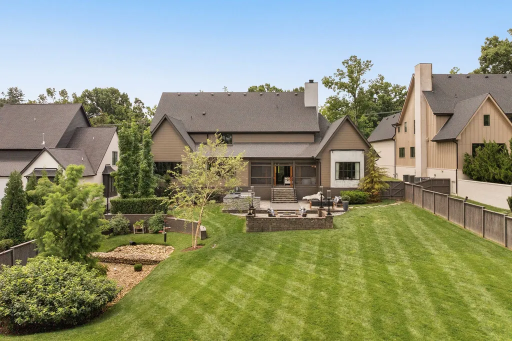 3718 Woodlawn Drive Nashville TN 37215