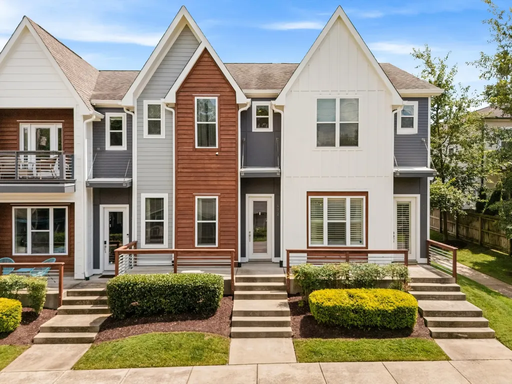 672 James Avenue Nashville TN 37209