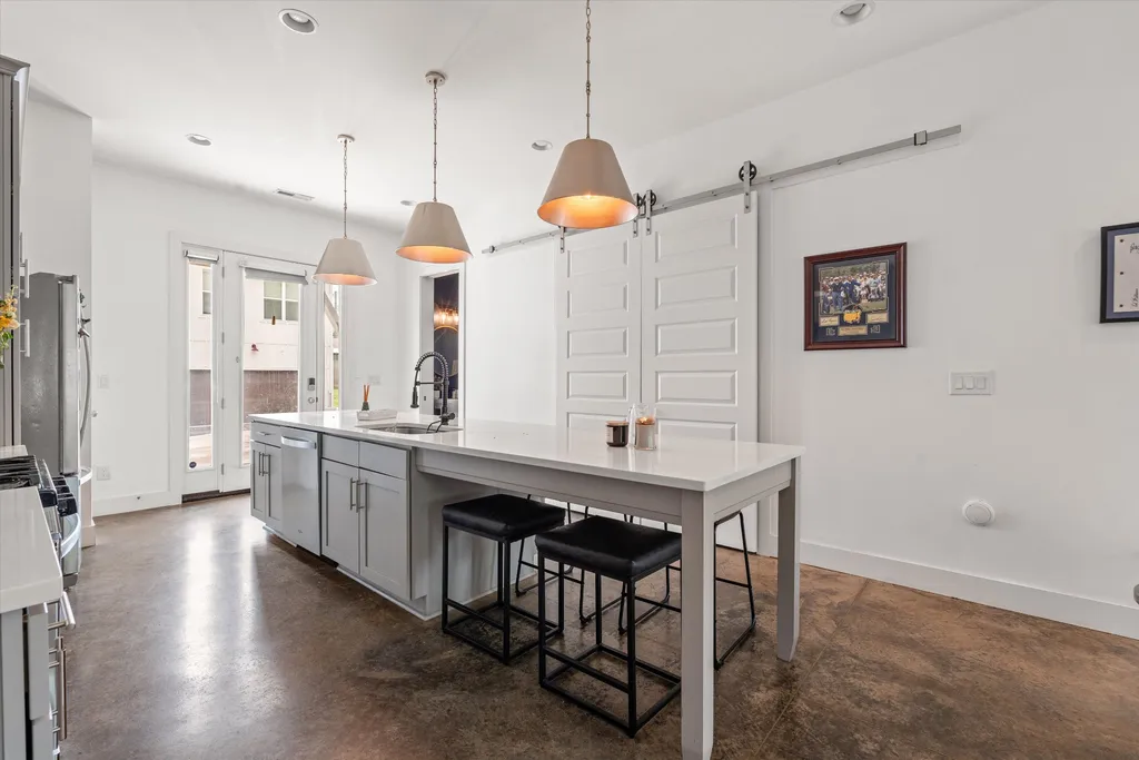 672 James Avenue Nashville TN 37209