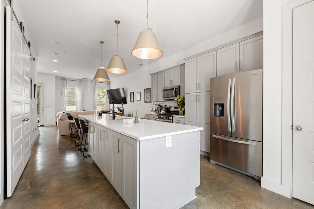 672 James Avenue Nashville TN 37209