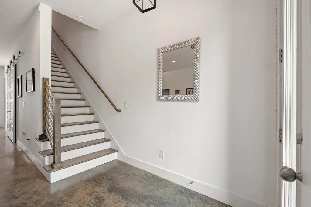 672 James Avenue Nashville TN 37209