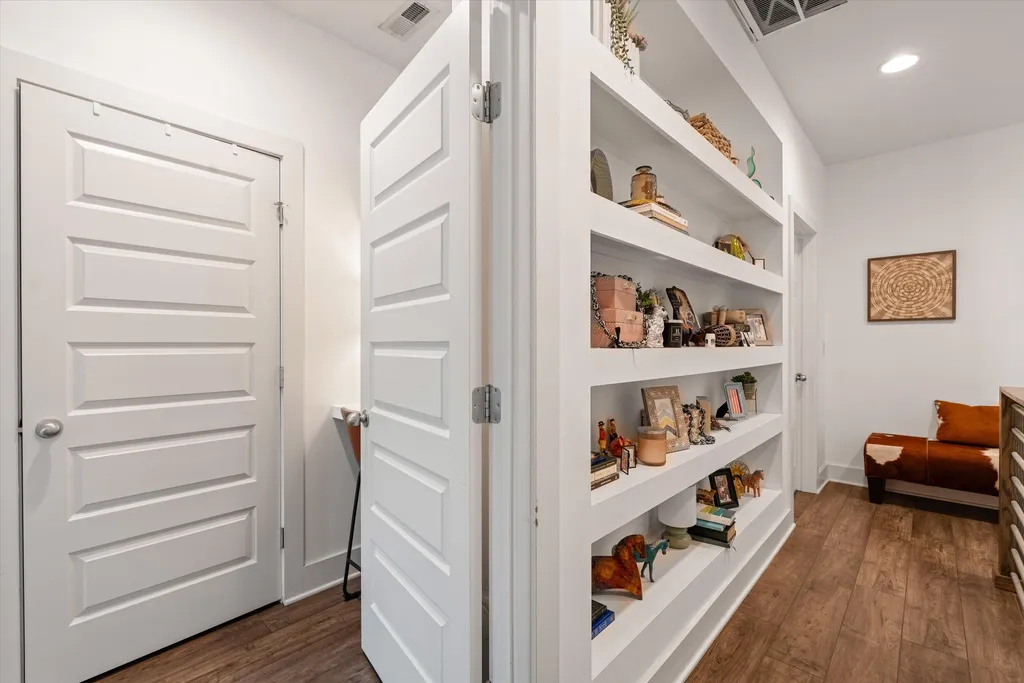 672 James Avenue Nashville TN 37209