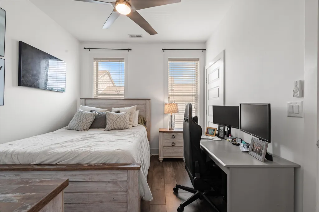 672 James Avenue Nashville TN 37209