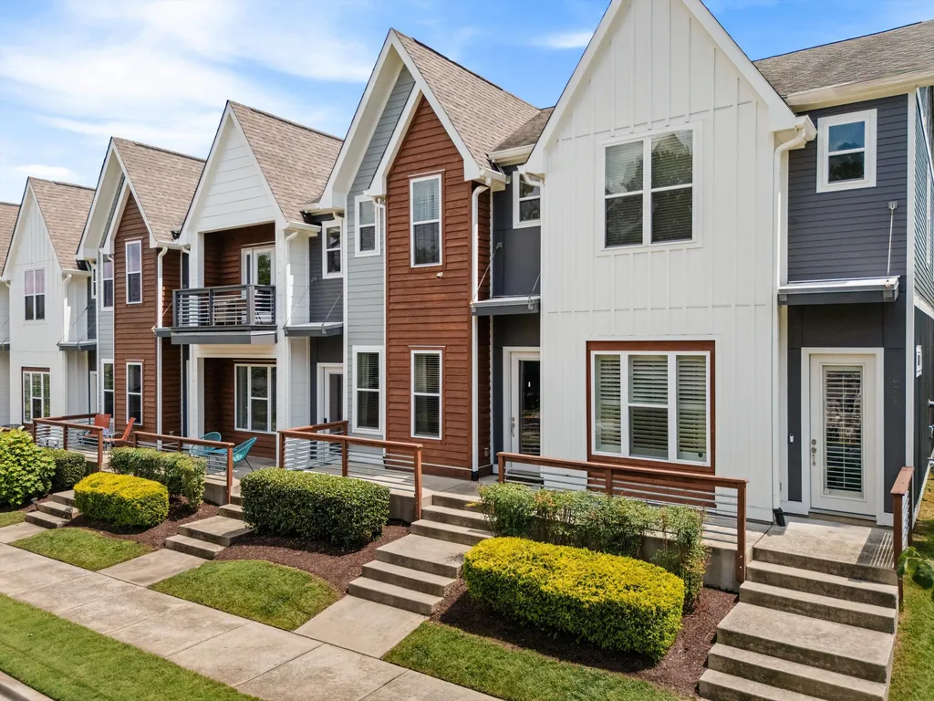 672 James Avenue Nashville TN 37209