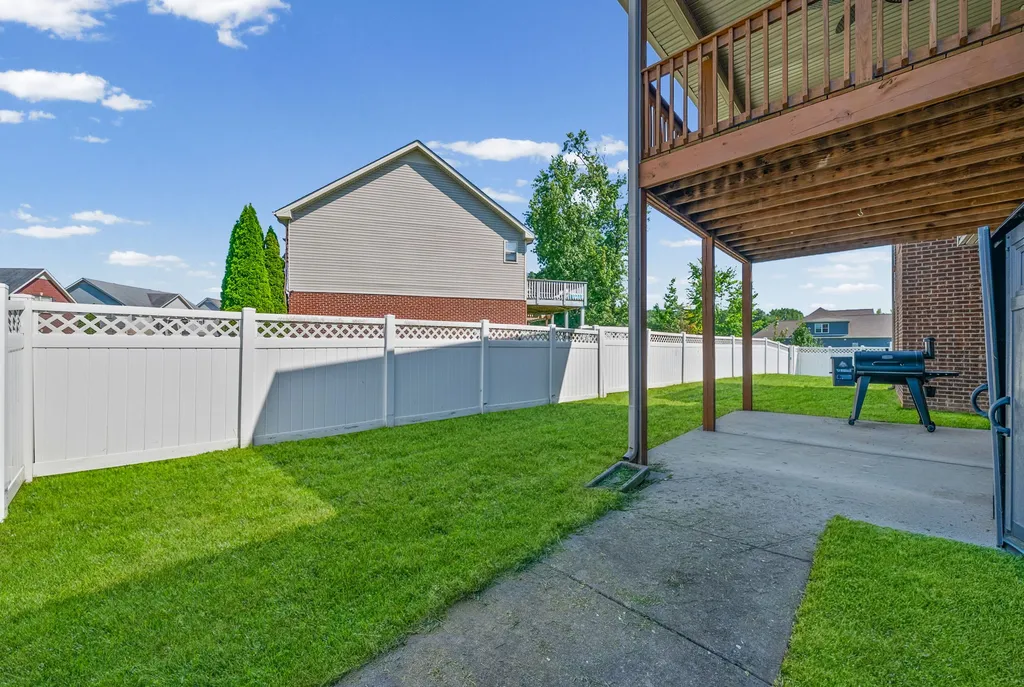 598 Press Grove Drive Clarksville TN 37043