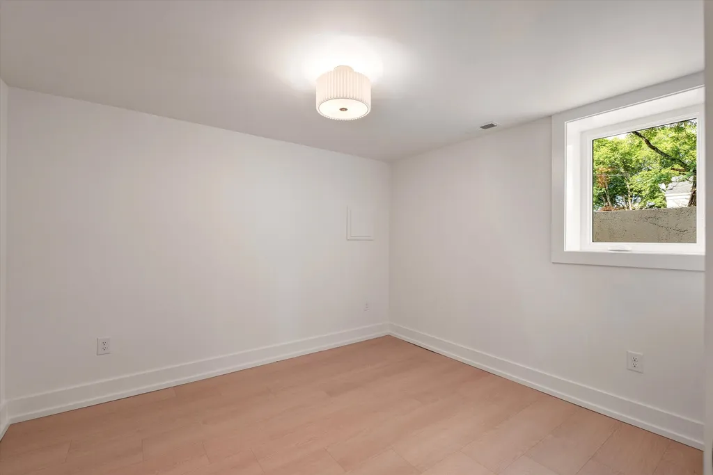 2881 Lyncrest Drive Nashville TN 37214