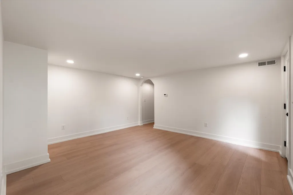 2881 Lyncrest Drive Nashville TN 37214