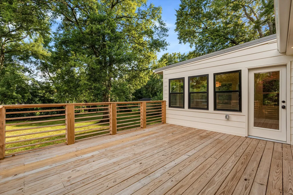 2881 Lyncrest Drive Nashville TN 37214