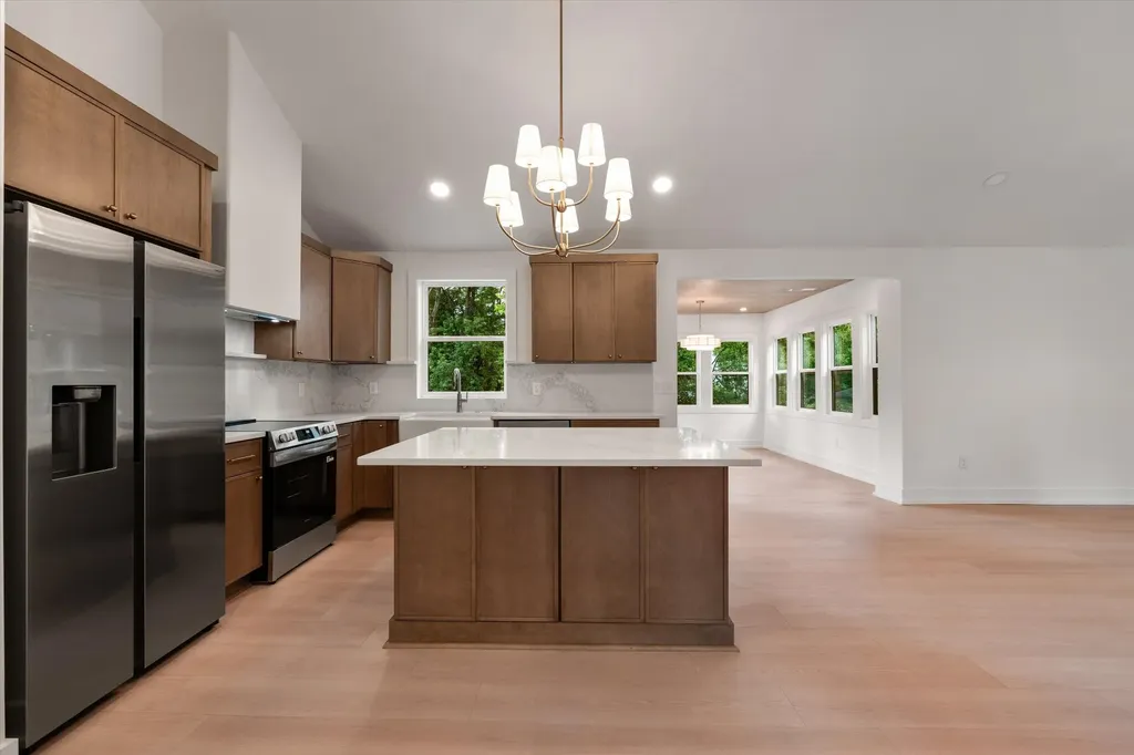 2881 Lyncrest Drive Nashville TN 37214