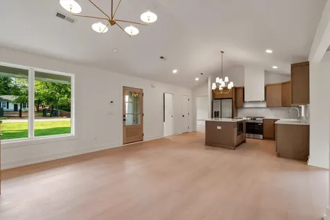 2881 Lyncrest Drive Nashville TN 37214