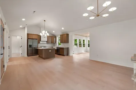 2881 Lyncrest Drive Nashville TN 37214
