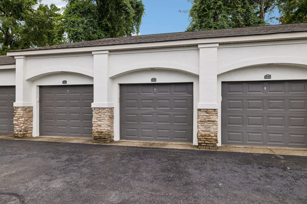 2600 Hillsboro Pike Nashville TN 37212