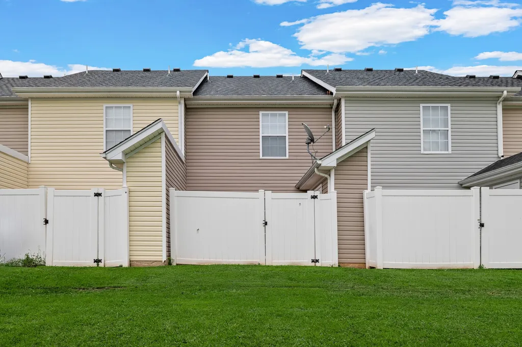 2961 S Rutherford Boulevard Murfreesboro TN 37130