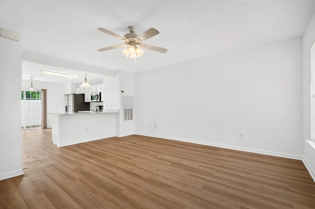 2961 S Rutherford Boulevard Murfreesboro TN 37130