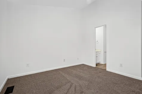 2961 S Rutherford Boulevard Murfreesboro TN 37130