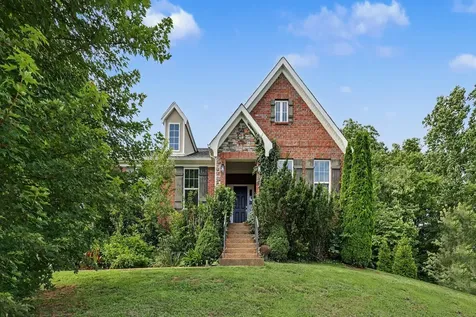 7204 Affirmed Court Fairview TN 37062