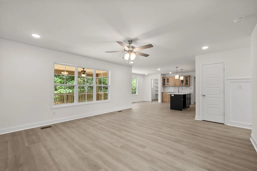 1224 Iris Glen Drive Clarksville TN 37042