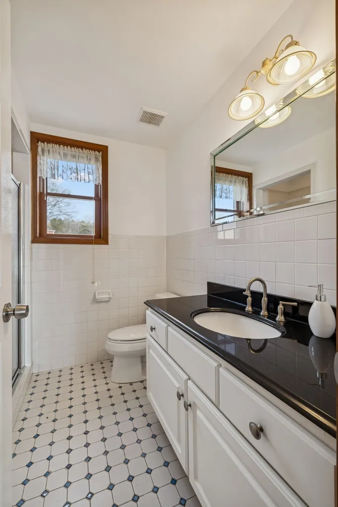 1795 Needmore Road Old Hickory TN 37138