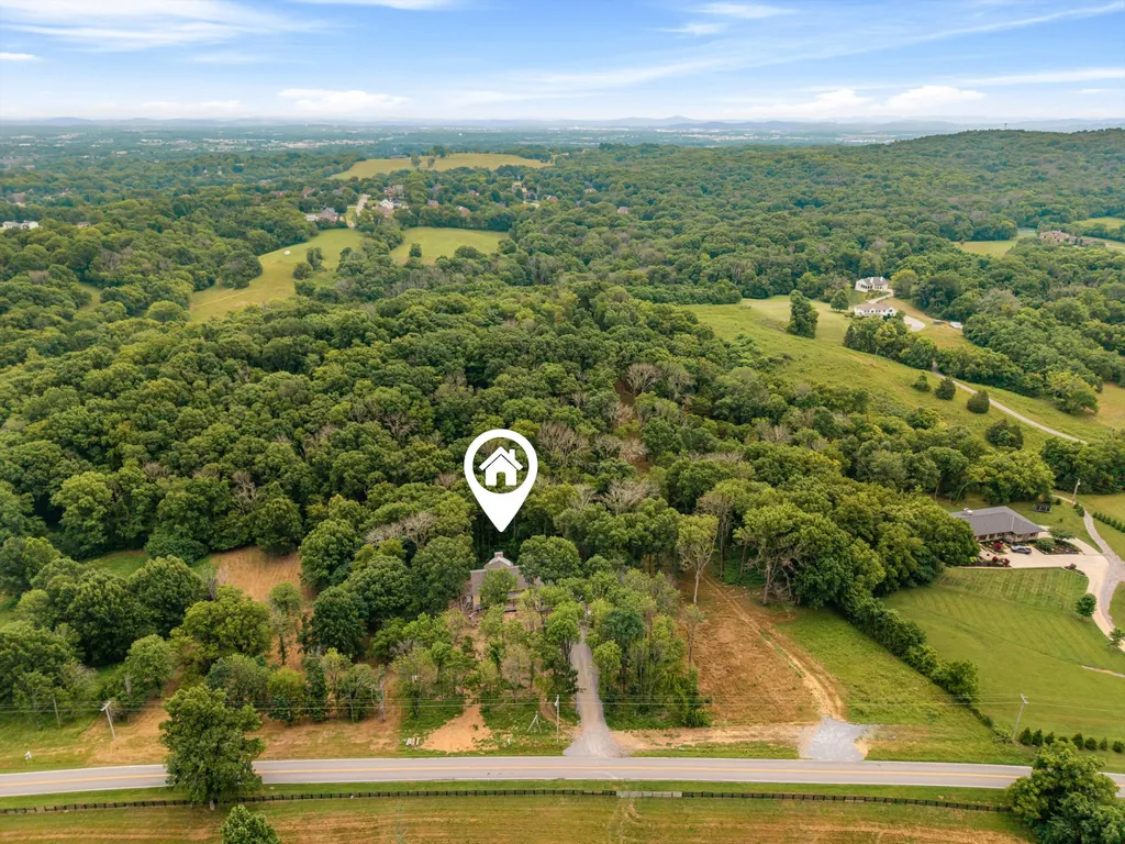971 Palmer Road Lebanon TN 37090