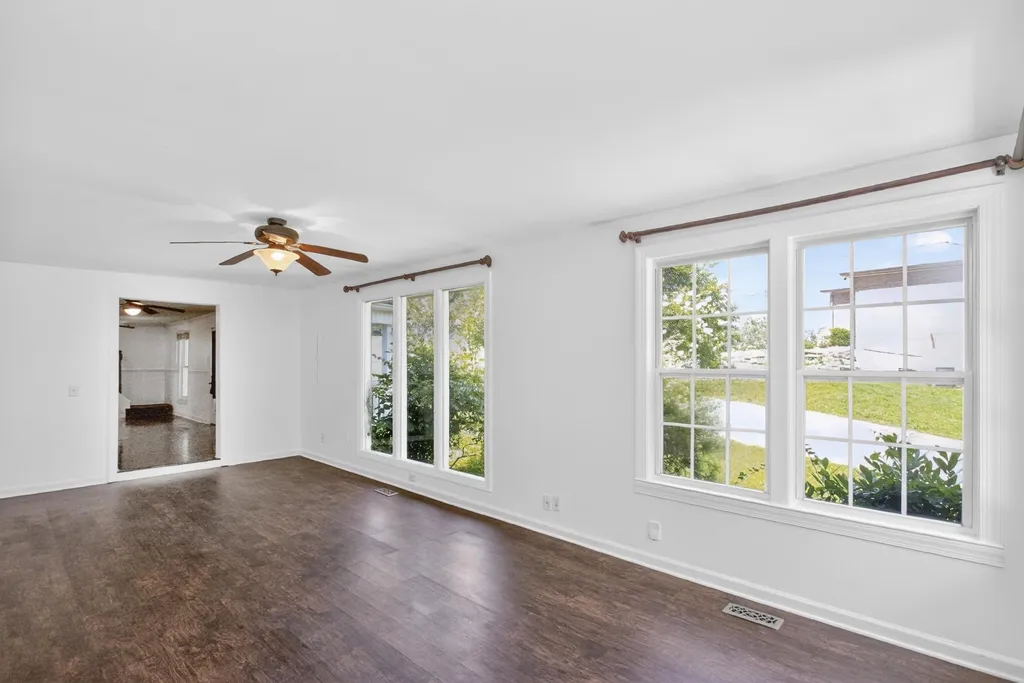 3008 Lakeshore Drive Old Hickory TN 37138