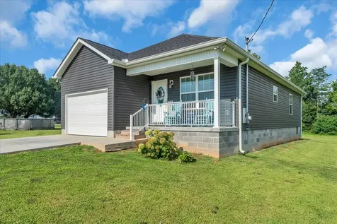 3366 Oak Grove Road Decherd TN 37324