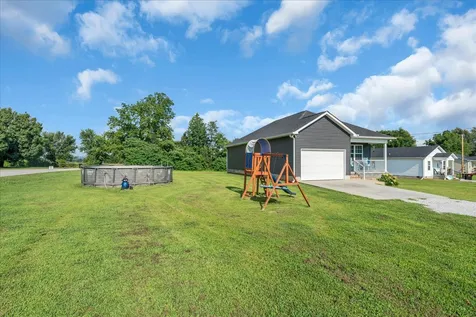 3366 Oak Grove Road Decherd TN 37324