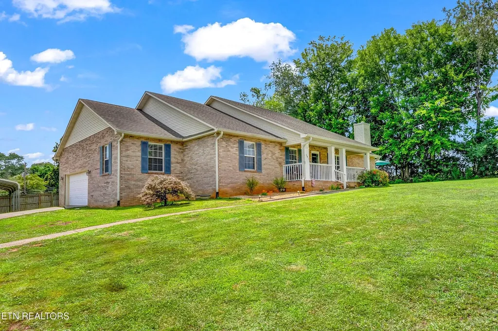541 Sandy Springs Road Maryville TN 37803